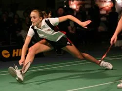 Play Badminton